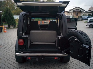 Jeep Wrangler YJ